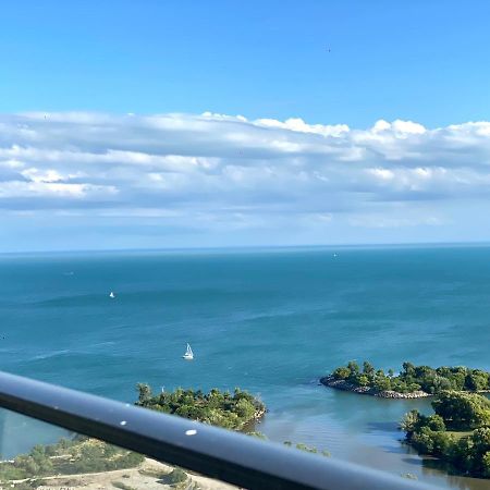 1 Bedroom Waterfront Condo Toronto Exterior photo