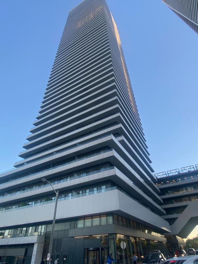 1 Bedroom Waterfront Condo Toronto Exterior photo